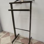 682 3117 VALET STAND